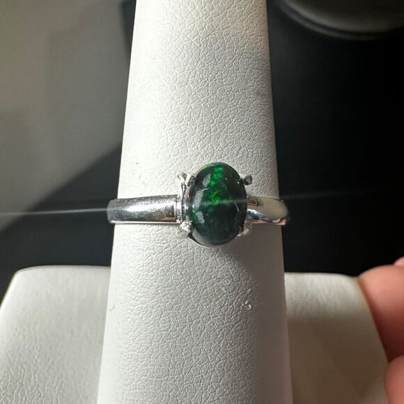 5x7mm cabochon opal solitaire in sterling silver! - Picture 9 of 10